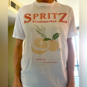 New w/ tags Abercrombie & Fitch oversized graphic T, women’s XS